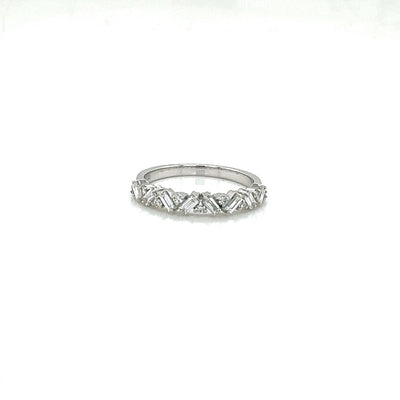 FANCY RING 14KW EF VS1 HPHT DIA 0.41CTS