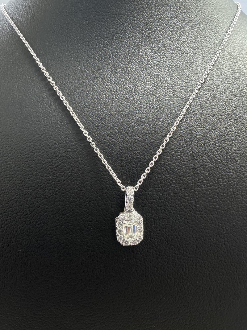 HALO PENDANTS 14KW EF SI1 HPHT DIA .33CTS