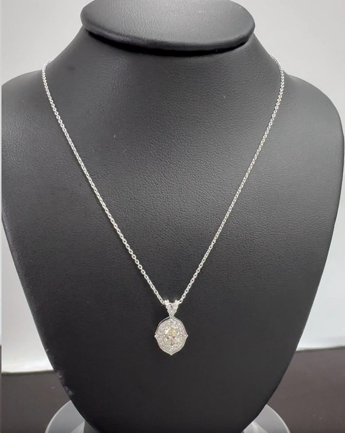 HALO PENDANT 14KW H VS2 HPHT DIA 0.65CTS