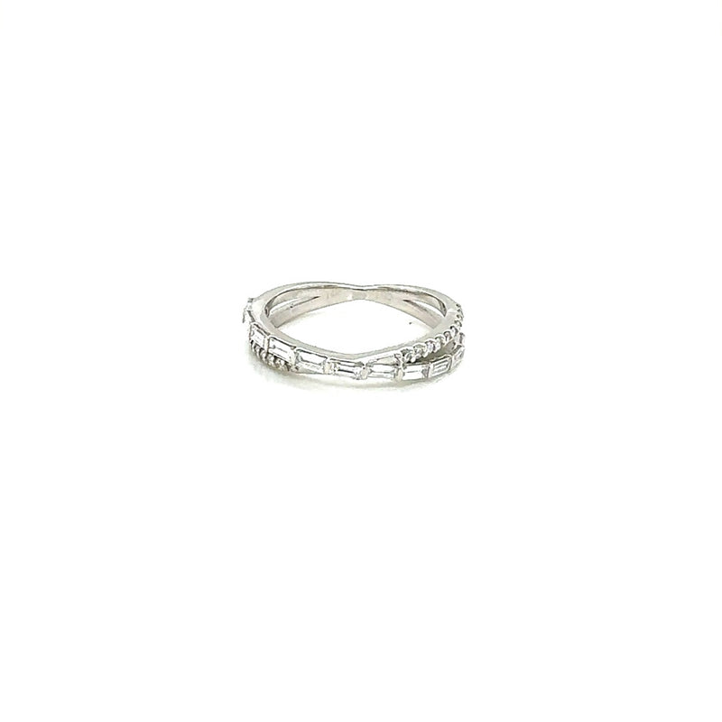 FANCY RING 14KW EF VS1 HPHT DIA 0.62CTS