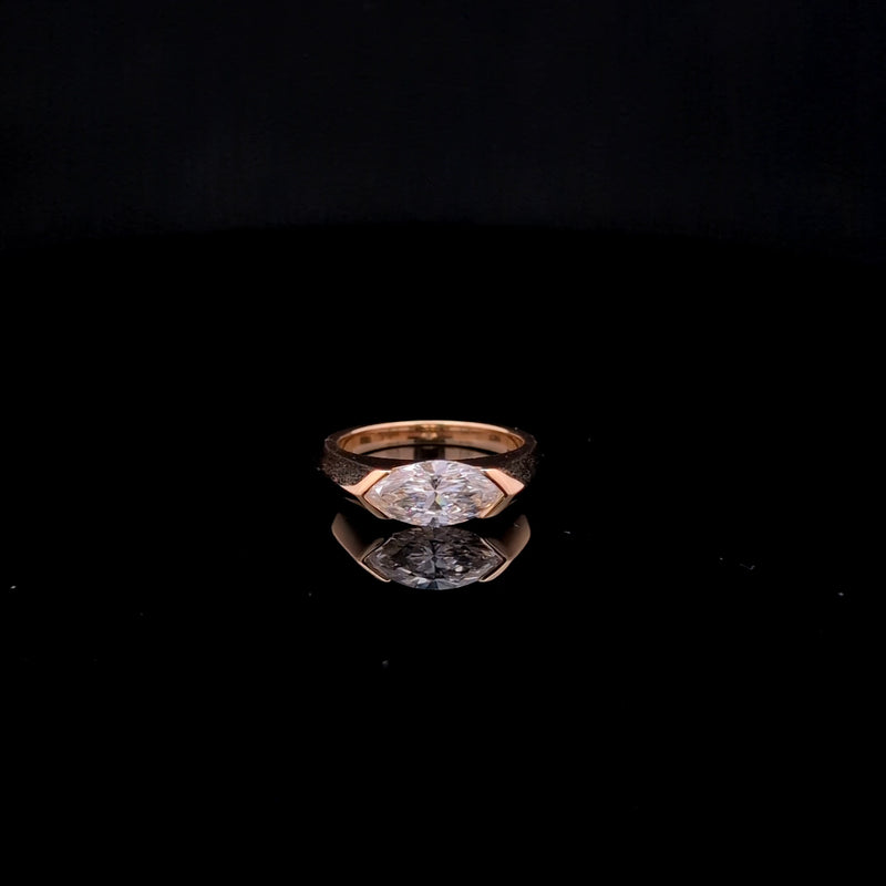 MQ SOLITAIRE RING 14KY F VS1 CVD DIA 1.44CTS