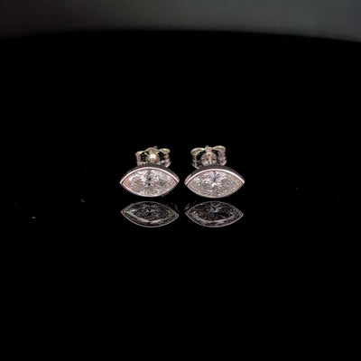 STUD EARRING 14KW EF VS1 HPHT DIA 0.88CTS